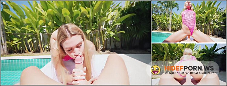 LuxuryMur - Has Anyone Seen Us? Public Sex With a Depraved Stepmom At The Pool [FullHD 1080p]