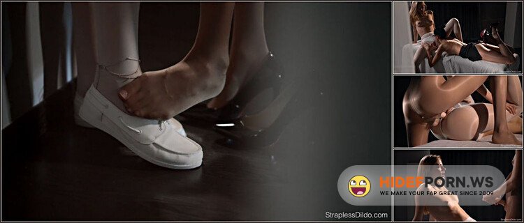 StraplessDildo/Straplez - Sexy Nurse Covered In Cum Merry Pie Mia [FullHD 1080p]