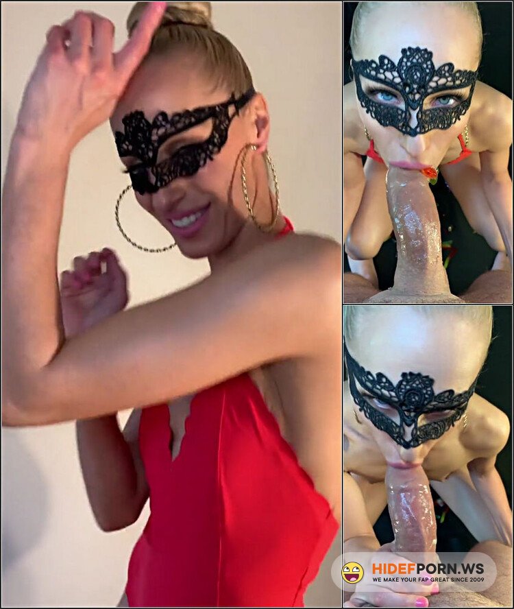Saliva Bunny - Amateur CFNM. Slim, Dancing Blonde Playing With Food And Sucking Thick Dick - Saliva Bunny [FullHD 1080p]