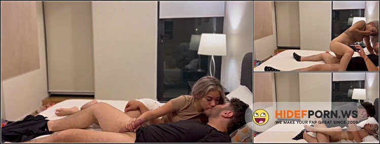 COLLEGE Student Wakes Up To Have Passionate Sex [HD 720p]