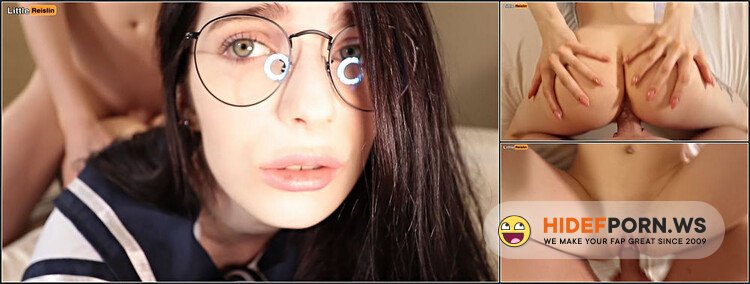 My Friend Suddenly Fucked Me While I Scrolling Twitter! - -Reislin [FullHD 1080p]