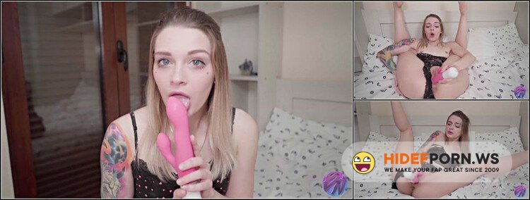 BelleNiko - Adorable Babe Plays With a Dildo - BelleNiko [FullHD 1080p]