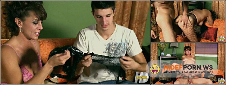 40 Somethingmag - Jamy Nova [HD 720p]
