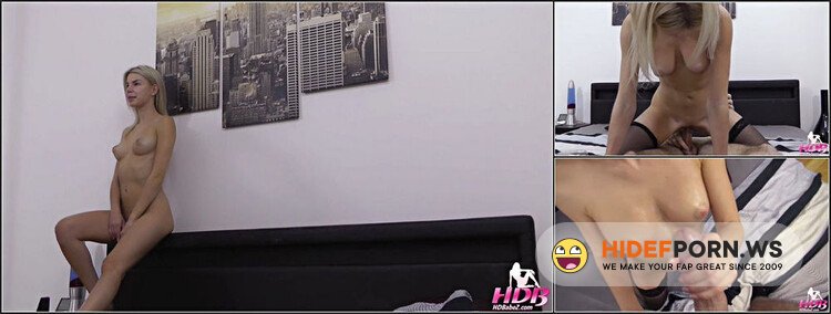 Hornydreambabez - Sexy Blondie Seduced And Fucked [FullHD 1080p]