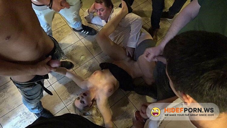 CzechGangBang / CzechAV - Czech GangBang 20 - Part 4 [4K UHD 2160p]