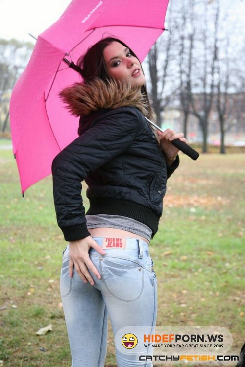FuckMyJeans.com - Amber Hardin [HD 720p]