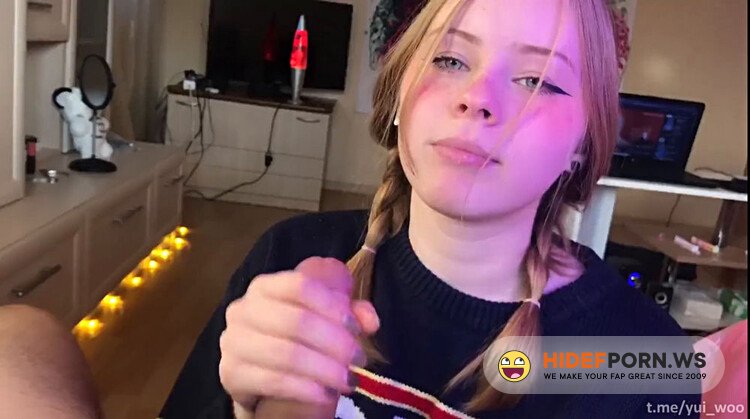 Student Girl Gently Sucks And Loves Cum [FullHD 1080p]