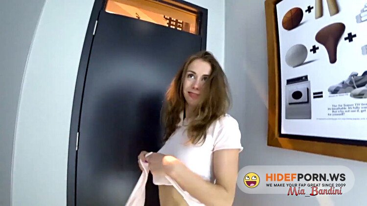 ROUGH KINKY SEX AND BLOWJOB IN THE FITTING ROOM [FullHD 1080p]