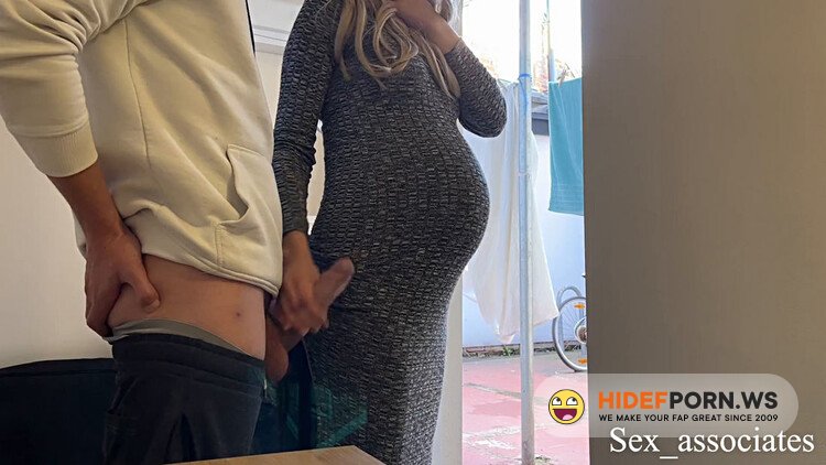 Publick Dick Flashing. I Pull Out My Dick In Front Of a Young Pregnant Neighbour And She Made Me Cum [FullHD 1080p]