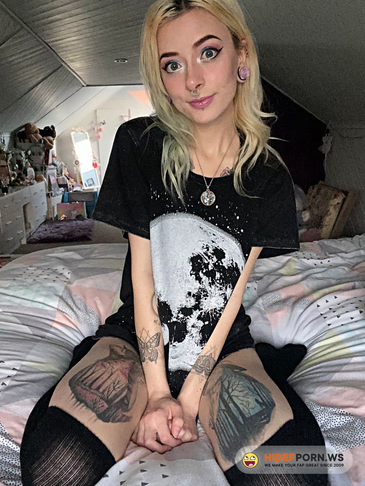 Onlyfans - lilyxmoonflower - 89 Video [FullHD 1080p]