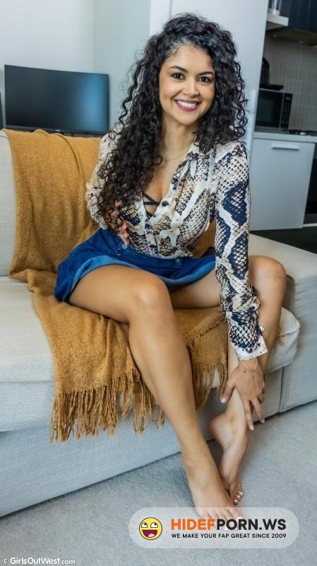 GirlsOutWest - Paislee - Working From Home [2024/FullHD]