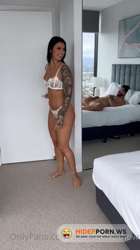 Onlyfans - Zoe Pattison - Bg With Theapolloshow [2024/SD]