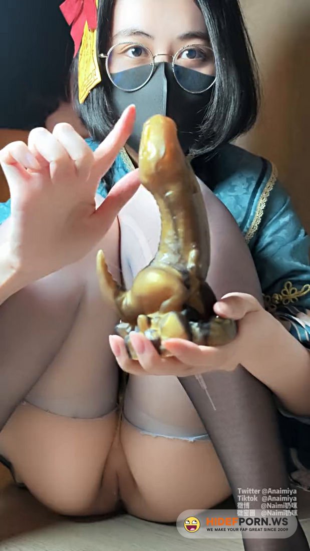 Chinese Vampire Girl Plays With Dragon Dildo [FullHD 1080p]