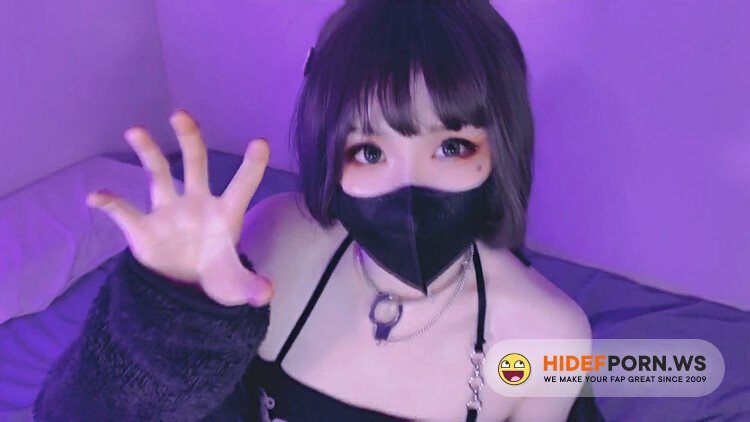 In Contrast, a School Girl Came To My House In The Middle Of The Night [FullHD 1080p]