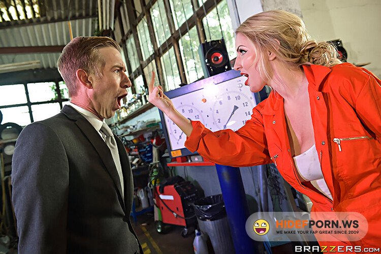BrazzersExxtra / Brazzers - Georgie Lyall (Melt In Her Mouth ) [HD 720p]