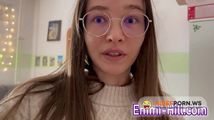 SCHOOLGIRL EXTREME SQUIRT [HD 720p]