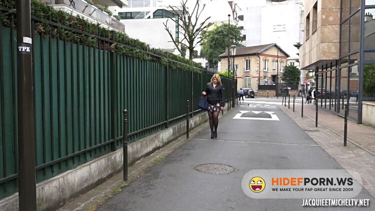 JacquieEtMichelTV.net / Indecentes-Voisines - Ines (Deux mecs et deux heures pour Ines, 18ans) [HD 720p]