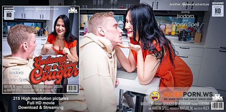 Mature.nl / Mature.eu - Isadora - 47 & Martin Spell - 23 - Hairy cougar Isadora seduces a toyboy in her winterhome [Full HD 1080p]