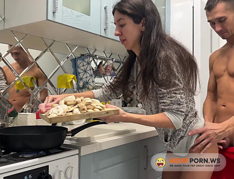 I Couldn t Resist Fucking My Neighbor In The Kitchen While She Was Preparing Dinner [FullHD 1080p]