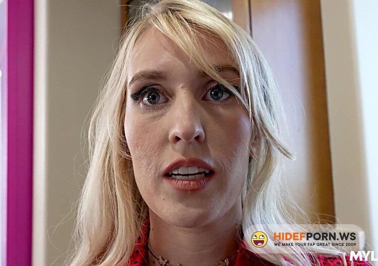 MylfLabs / MYLF.com - Sarah Taylor Mylf Sex Robot [FullHD 1080p]