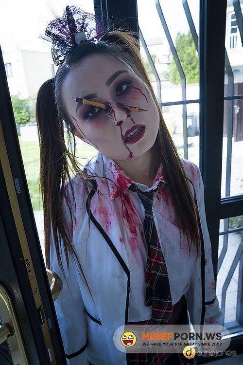 DaneJones.com/SexyHub.com - Yiming Curiosity - Zombie teen Halloween double team [FullHD 1080p]