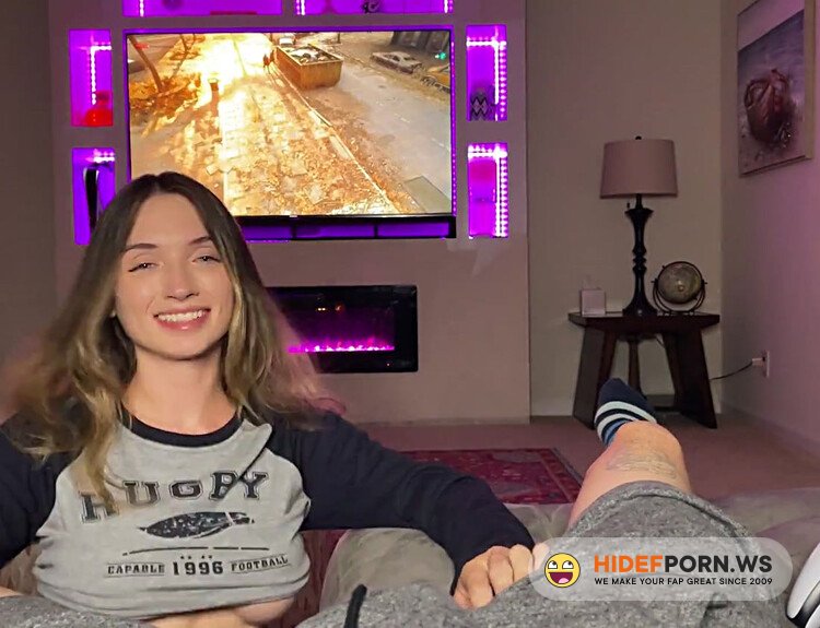BrookeTilliXXX - Brooke Tilli - This Game Sucks, Shoot Your CUM In My Mouth Instead! [FullHD 1080p]