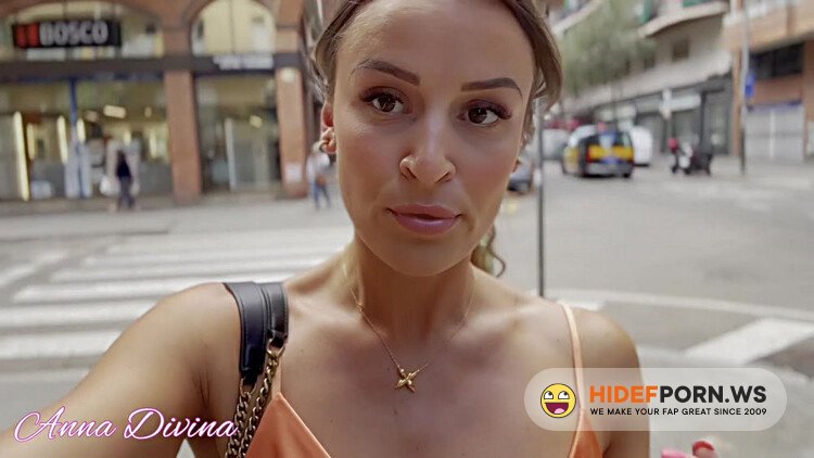 Onlyfans - ANNA DIVINA - 09-18-2023 [FullHD 1080p]