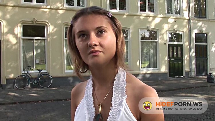 VurigVlaanderen/MeidenVanHolland - Vlaamse Tamita Helemaal Ondergespoten [HD 720p]