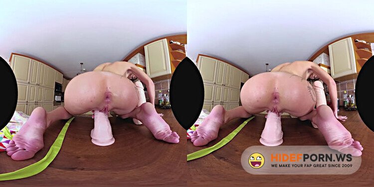 Bangbigass - Claudia Mac - Czech VR Fetish 142 - Mac And Dildos [UltraHD 2K 1440p]