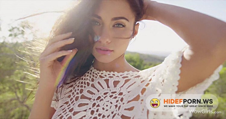 Wow Girls - Michaela Isizzu - Fingers Crossed [UltraHD 4K 2160p]