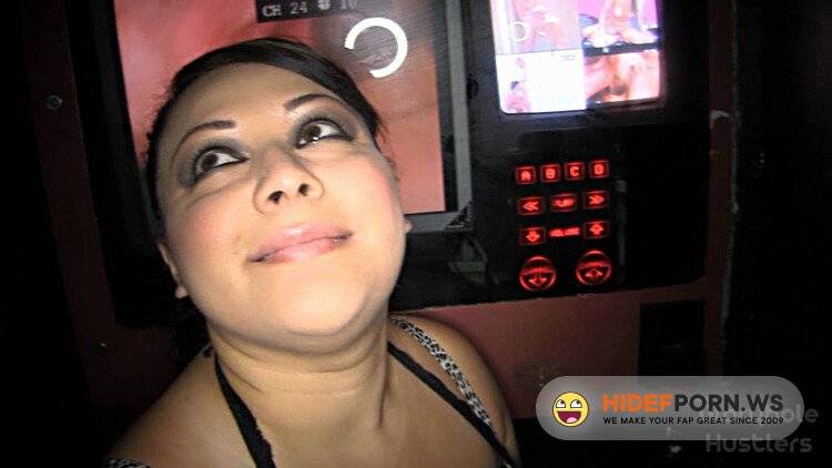 GloryholeSwallow - Savannahs St Glory Hole Visit [HD 720p]