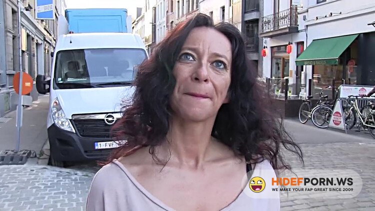 VurigVlaanderen/MeidenVanHolland - Geil Trio Met Vlaamse Elisa [HD 720p]
