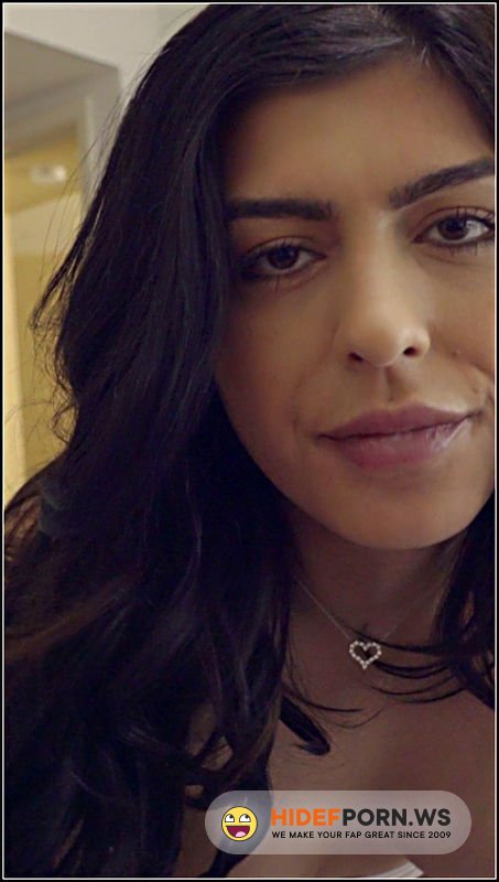 BrattySis - Audrey Royal Sis Wants A Taste [FullHD 1080p]