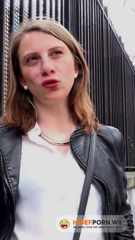 JacquieEtMichelTV.net/Indecentes-Voisines.com - La soumission selon Clothilde, 30ans [FullHD 1080p]