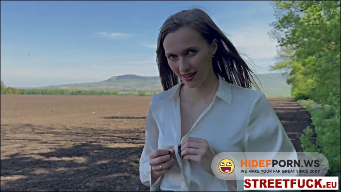 Stacy Cruz - She Brought Her Snacks To The Picnic [FullHD 1080p]