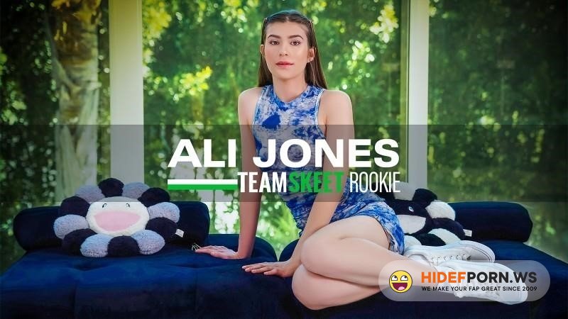 ShesNew - Ali Jones - Newcomer Ali Jones Loves Step-Daddy Porn And Bondage [2025/FullHD]