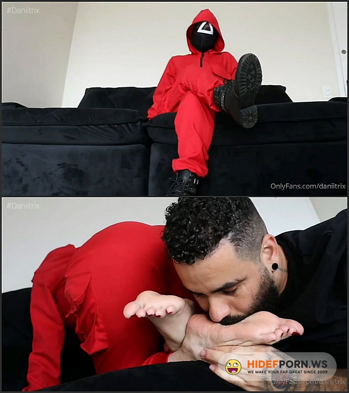 Onlyfans - Daniitrix-14-12-2021-2301963502-Worship-Tematica-Roupa-Inspirada-Na-s-Rie-Round6-Jhonn-Lambendo-Meus-Pezinhos-Daniitrix [HD 720p] - 2025