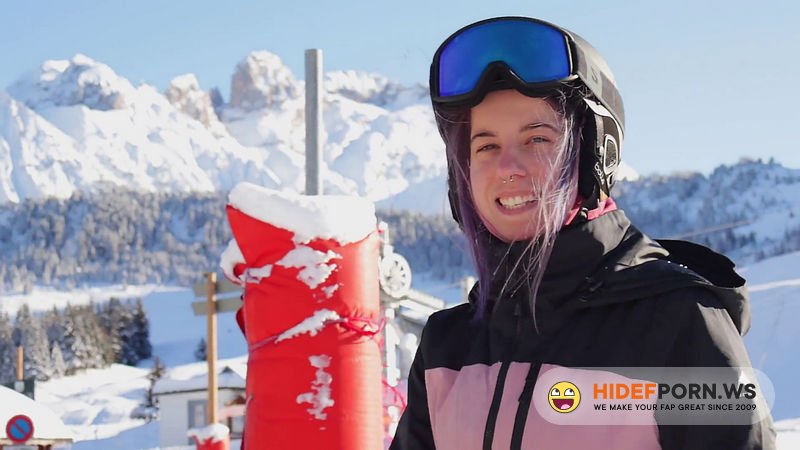 Onlyfans - VLOG N°7 Baise a Courchevel Norage Egirl [FullHD 1080p]