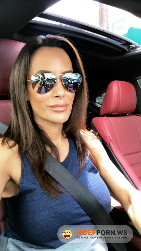 Onlyfans - Lisa Ann Clip 0glum1gafxdn7nkdkja0mi [SD 480p]
