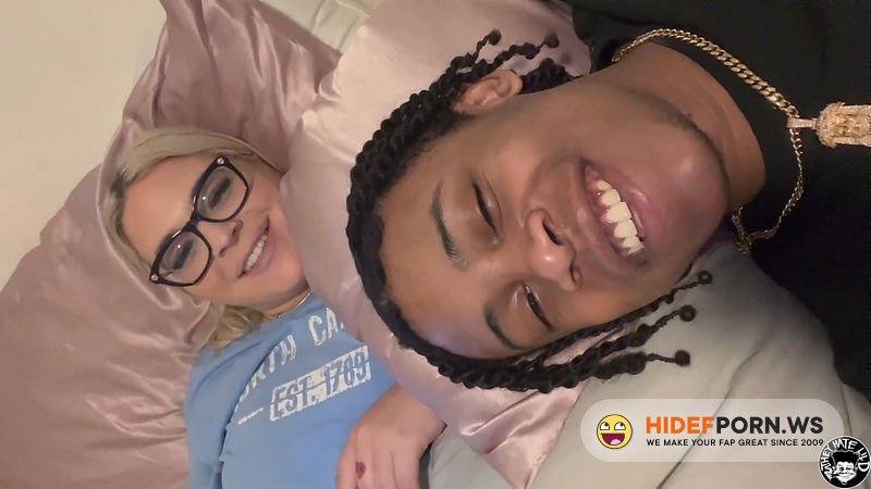 Onlyfans - Thick PAWG Neighbor Sits On Lil d Lil D [FullHD 1080p]