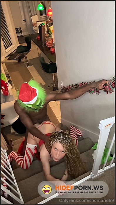 Sno Marie Gets Fucked By The Black Grinch 1440p [SD 1440p] - 2025