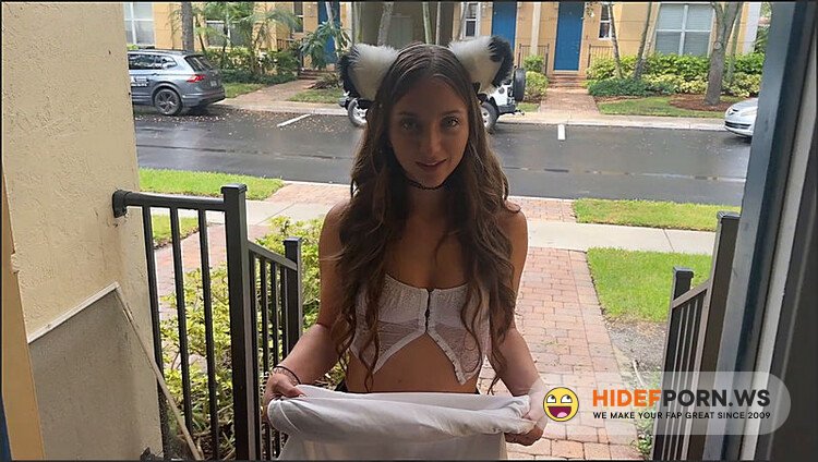 Onlyfans - Macy Meadows – Squirting Teen Trick Or Treater [FullHD 1080p] - 2025