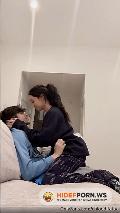 Onlyfans/ManyVids - Chloe Difatta @chloedifataa  BJ  Missionary [SD 1920p] - 2025