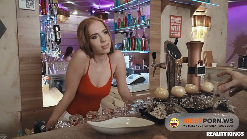 RKPrime.com/RealityKings.com - Barmaid Pickup  : Holly Molly [FullHD 1080p]