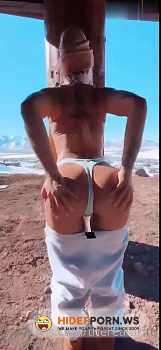 Onlyfans/ManyVids - Therealbrittfit  Public Doggystyle Fuck [SD 1280p] - 2026