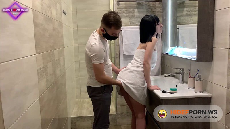 Onlyfans - Fucked a Friend s Fiancee In The Bathroom And She Was Late For The Ceremony  Anny Walker [FullHD 1080p]