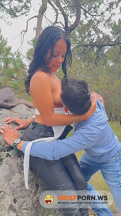 Onlyfans/ManyVids - Melissa9922 Aka Melissa992209252024 Video Salimos De Excursi n Al Bosque Pero Termin Montando a Mi Amigo Mientras Otros Ve An 1080p [SD 1080p] - 2026