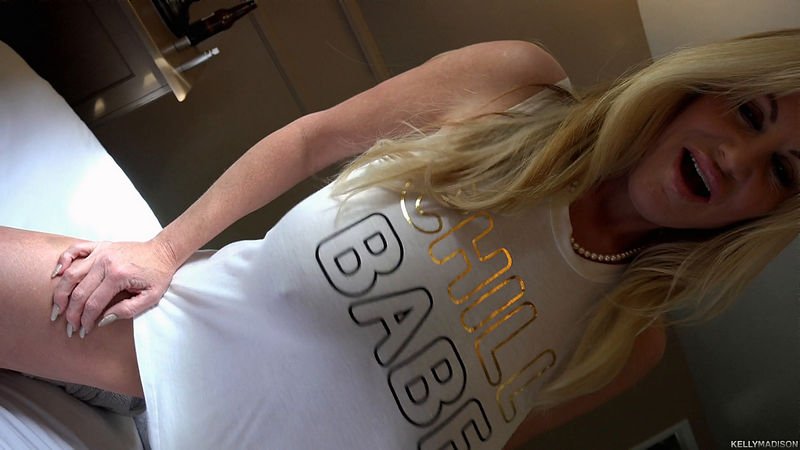 KellyMadison.com - Kelly In The Mountains : Kelly Madison [FullHD 1080p]