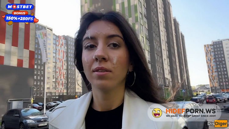 Onlyfans - Wife Cheats Her Husband In The Entrance And Walks On Public With Cum On Face  Cumwalk DisDiger [FullHD 1080p]