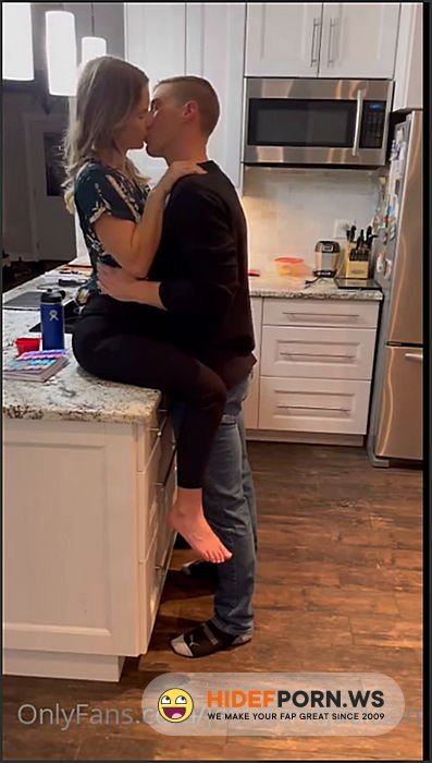 Onlyfans - Jessie And Jackson, Horny Couple Cfnm Kitchen Fuck Video Leaked [SD 720p] - 2026